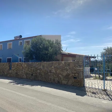 Pelagos Bed & Breakfast 2*